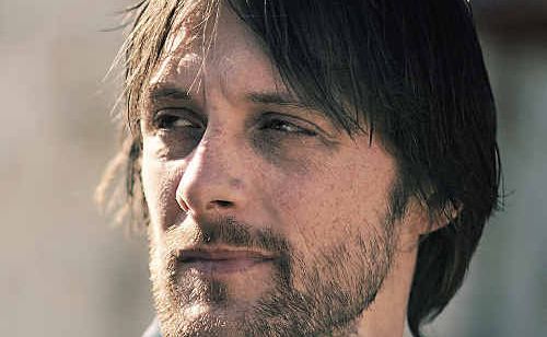 One of the leading lights of the Australian country music scene, singer/songwriter Shane Nicholson, will play Bluesfest. One of the leading lights of the Australian country music scene, singer/songwriter Shane Nicholson, will play Bluesfest.